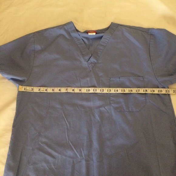 Dickies Scrub Light Blue Size Small Top  Medical Nurse Cotton Health Care Unisex - Picture 8 of 9